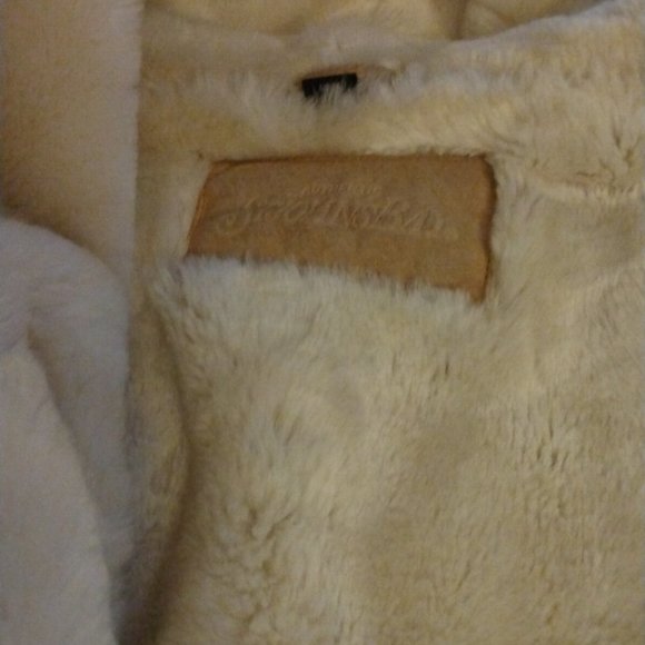 St. John's Bay Leather jacket - Picture 2 of 3